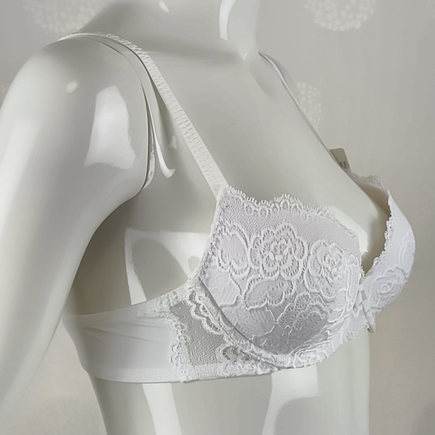 Triumph Muse WHP01 liemenėlė.